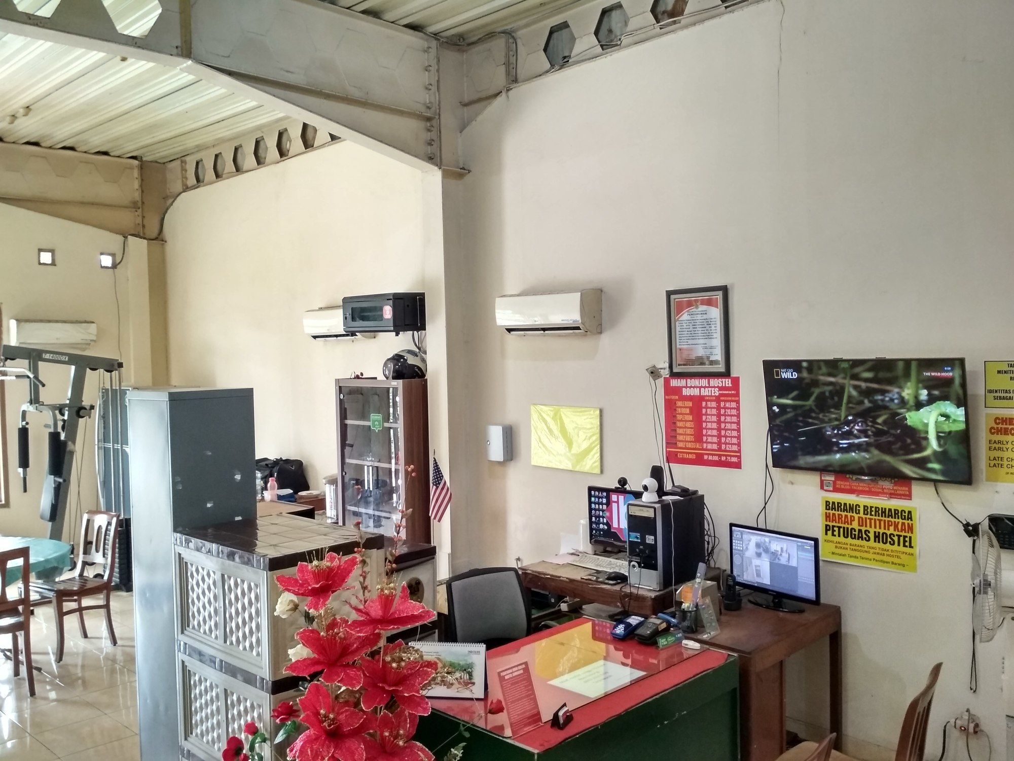 Imam Bonjol Wisma tamu *